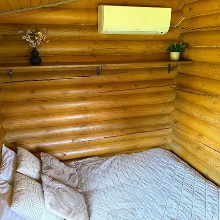 Jaeneda Safari Puhkemajad Korvekula (Tapa)
